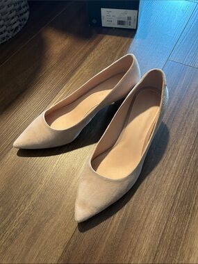 kate spade Pointed Toe Suede Block Heels in Rose Smoke Sz 7.5